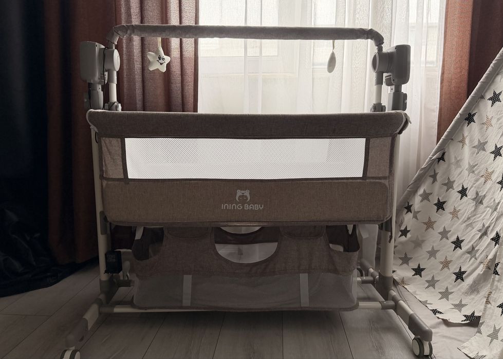 Манеж-кровать. Электро