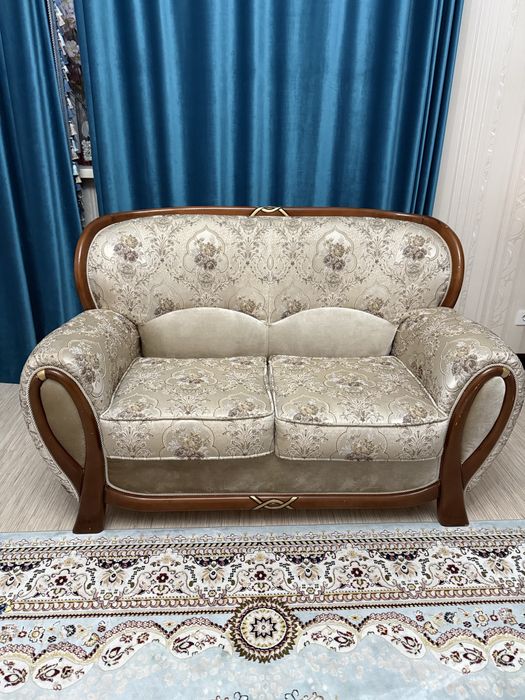 Продается диван 2+1