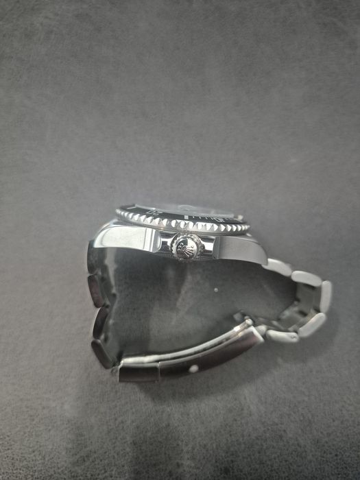 Rolex submariner 42mm