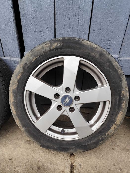 Vând jante auto aliaj R16