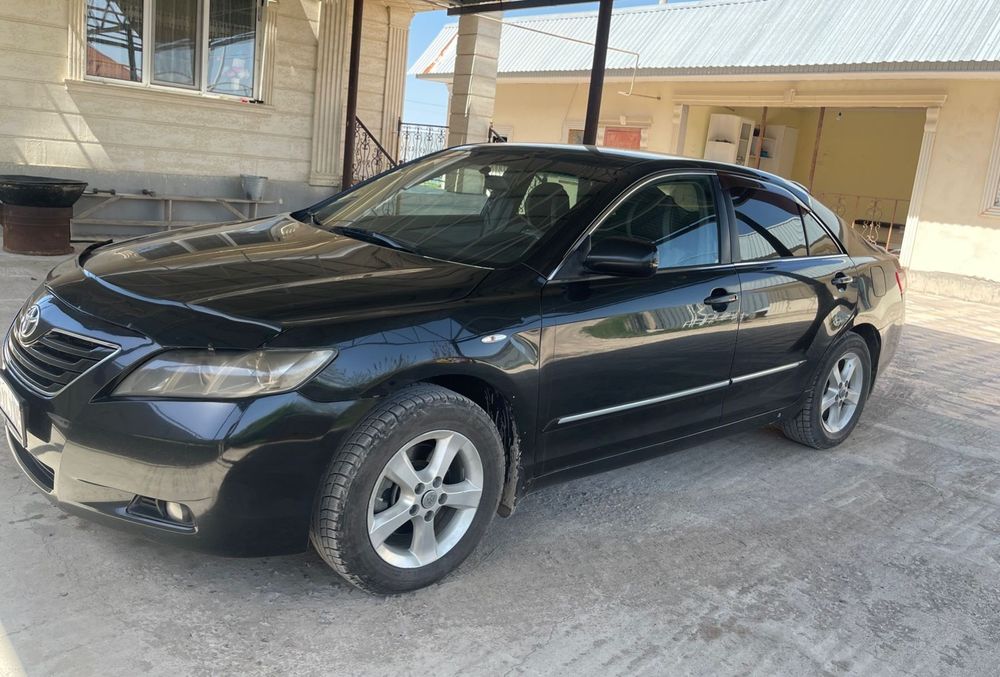 Toyota camry 40 срочно продам