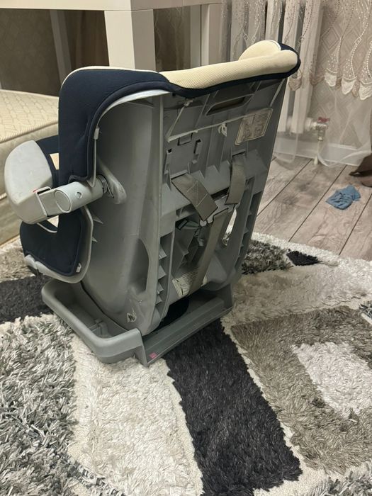 Детское кресло отличного качества