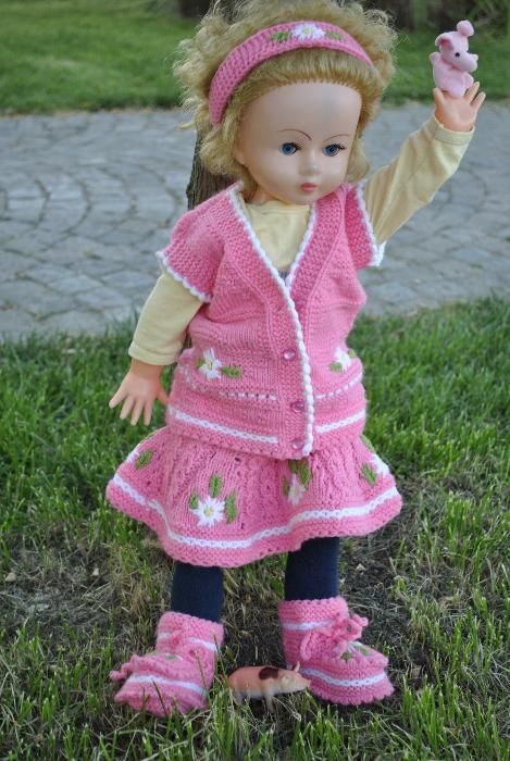 ръчно плетен розов к-т пола, елече, терлици,диадема НАМАЛЕНИ