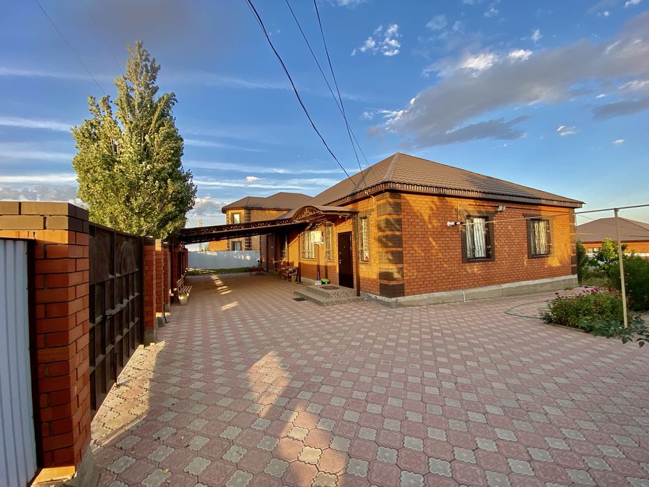 Продам Дом! За тойота центром!