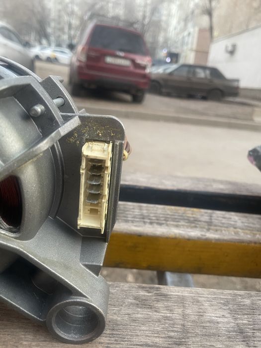 Продам электродвигатель