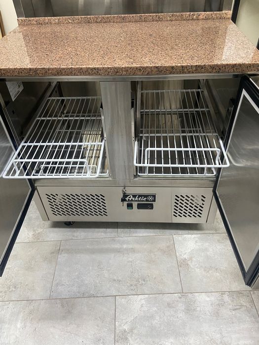 Vanzare masa frigorifica pizza