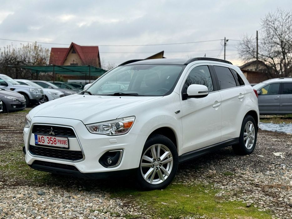Mitsubishi ASX facelift 4x4 150cp / Piele/ Panoramic / Xenon / Incalzire /Camera FULL