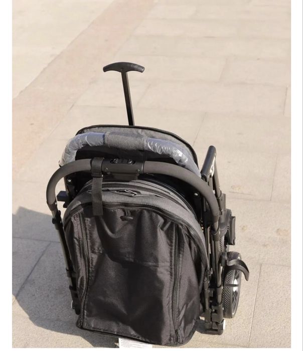 Коляска прогулочная