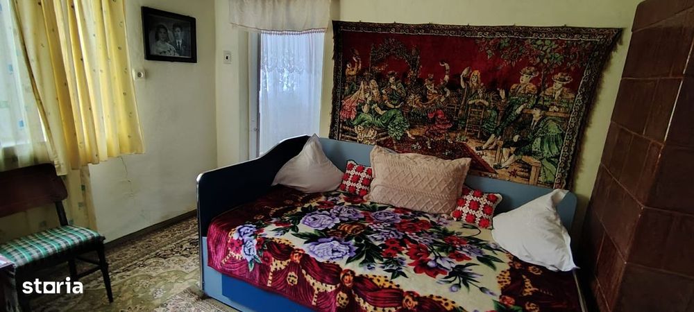 Casa locuibila in oras cu 1000mp teren
