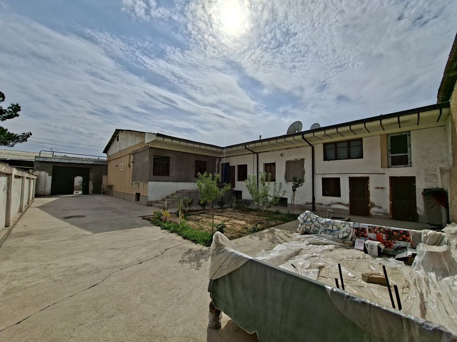 Яшнабадский район Катта Янгиобод махаласи..