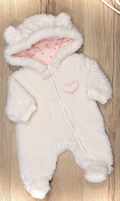 ЛОТ бебешки дрехи 50-56 размер за момиче