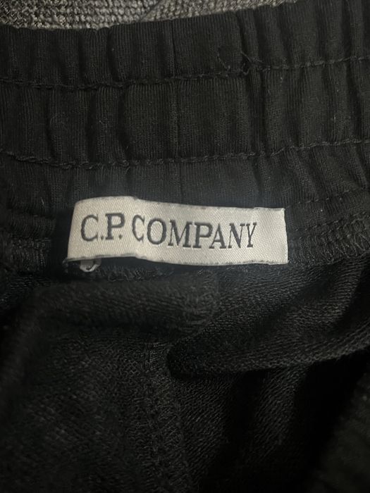 Cp company къси панталони