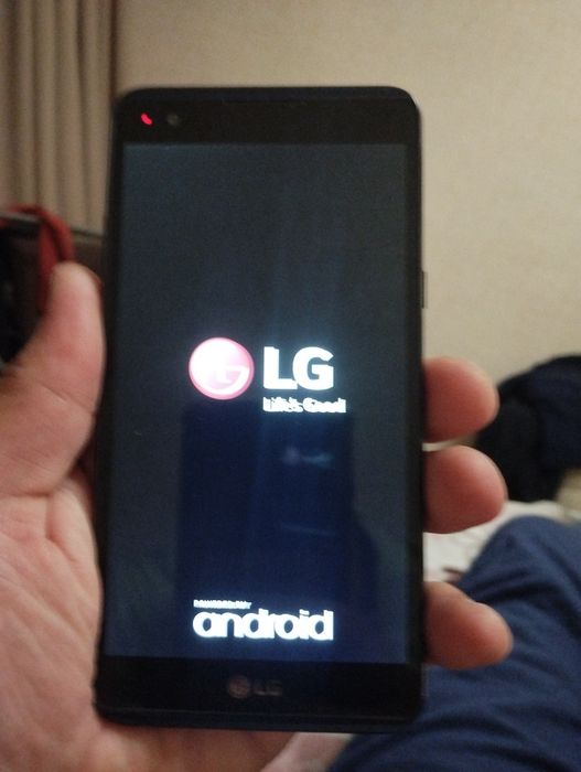 Продам LG для связи