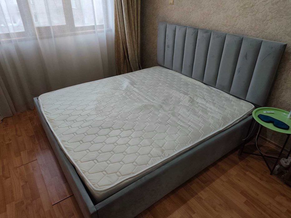 Матрас б/у 180*200