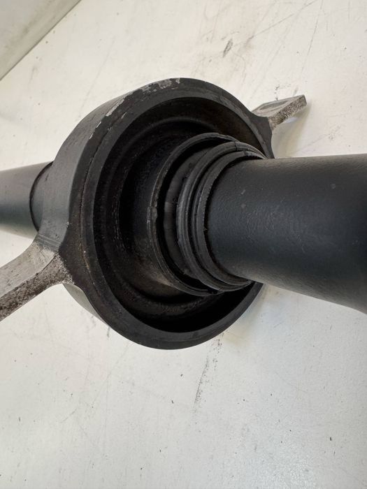 Cardan flansa cruce cardanica 2.0 Diesel BMW Seria 3 E90 E91 E92 E93