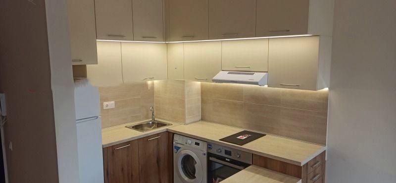 Дава се под наем Двустаен апартамент в София, Връбница 1 - 65 кв.м за 548.25 € - Снимка #2