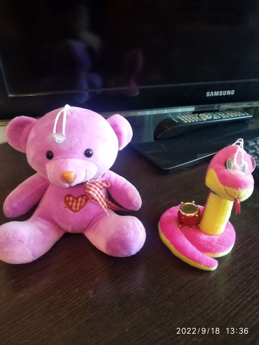 Мягкие игрушки на присосках