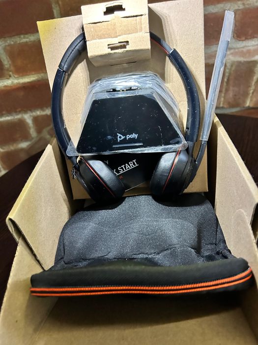 Casti call center Poly Savi 8220 Uc Plantronics