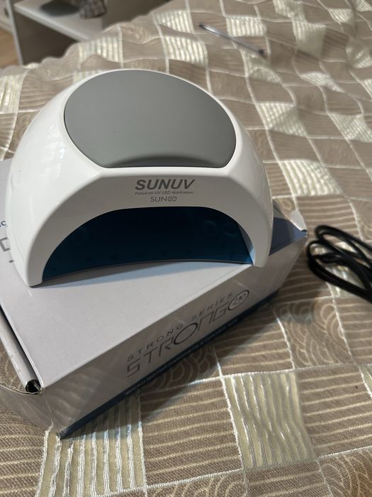 Оригинальный аппарат для маникюра