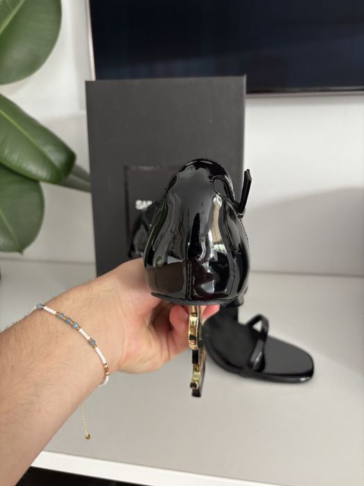 Tocuri YSL 38 negre