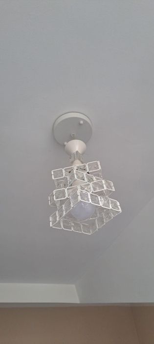 Люстра для комнаты