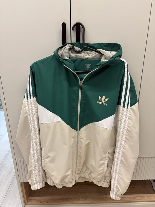 Продам зипку спортивку олимпийку адидас