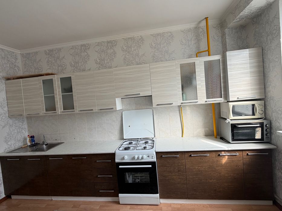 Продам кухонный гарнитур