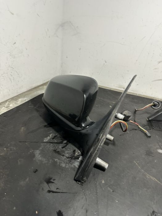 Oglinda stanga fata Bmw Seria 5 E60 E61 facelift Oglinda dreapta fata bmw Seria 5 E60 E61 facelift