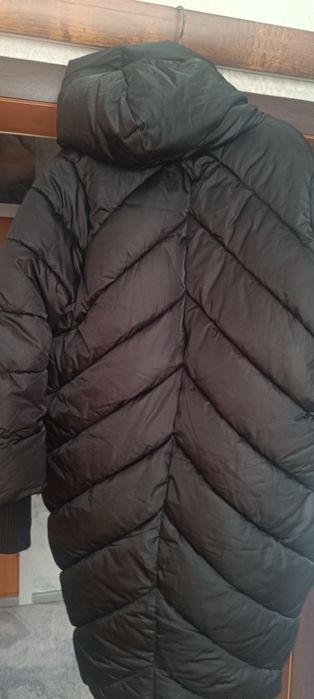 Продам пуховик женский