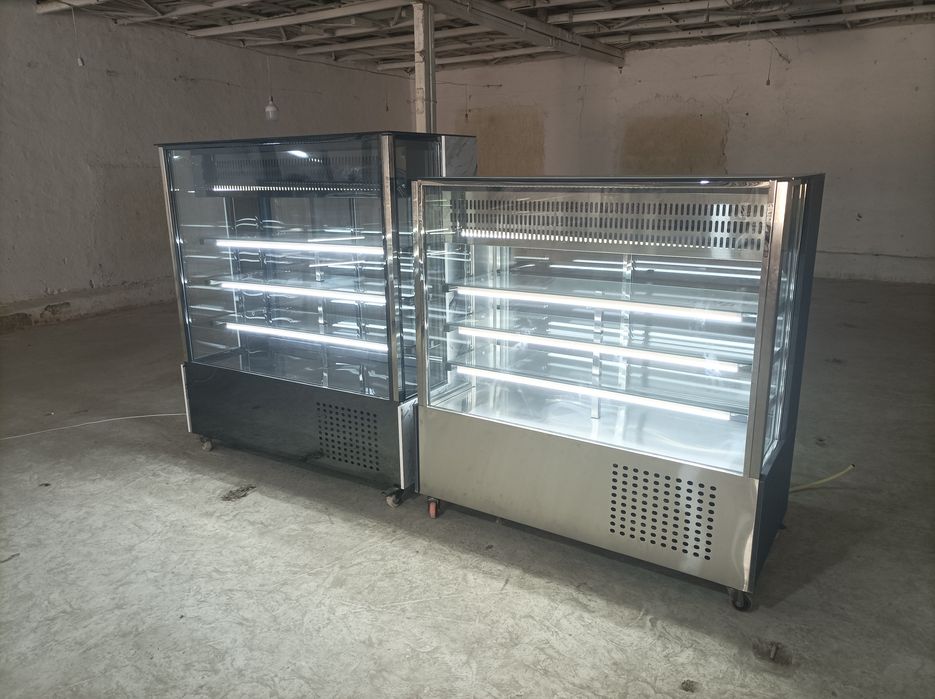 Витрина Холодильник