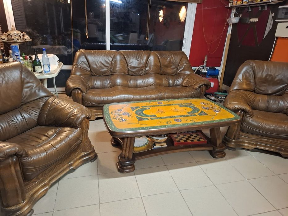 Set masa canapea și  fotolii piele