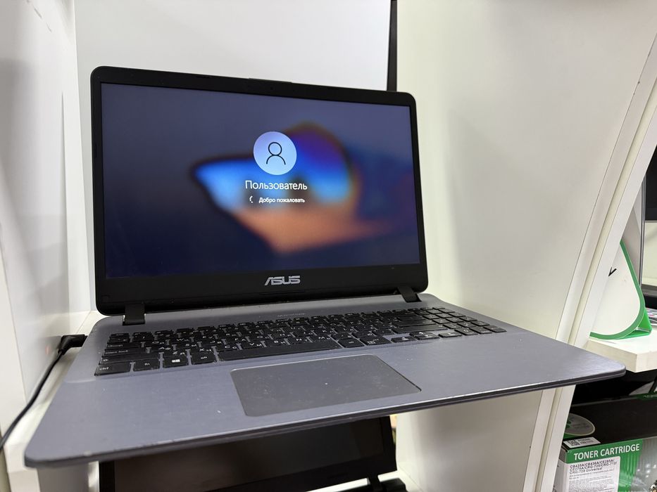 Ультрабук Asus, core i5 7200u