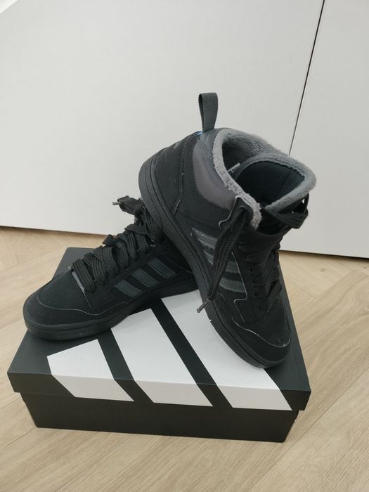 Ghete Adidas - mărime 35