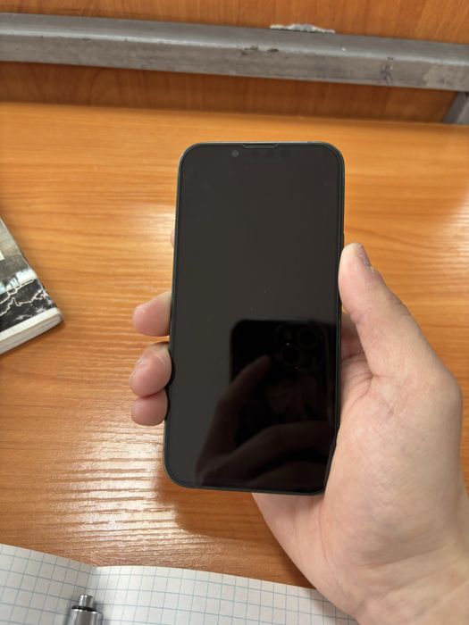 Продам Iphone 13 mini