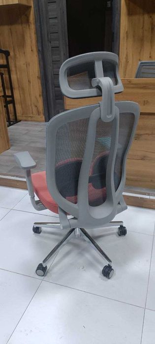 Кресло для офиса и дома  - Wind