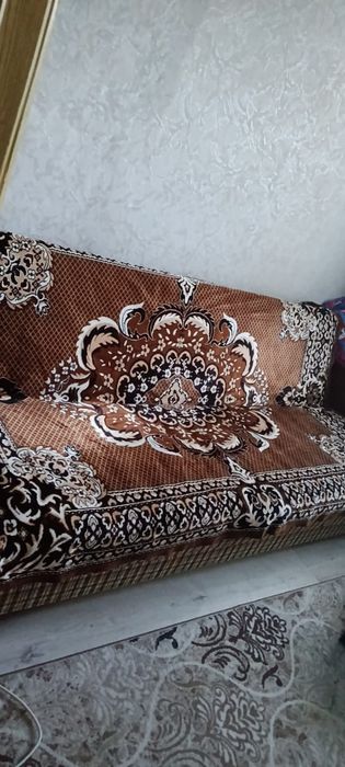 Отдам бесплатно диван