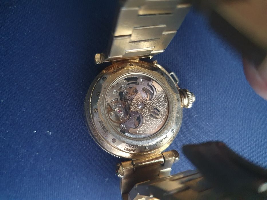 Vând ceas Cartier Paris metalic auriu