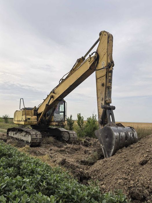 Excavator KOMATSU PC 240 LCD-8