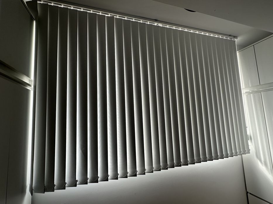 Продавам щори 240 на 150 см