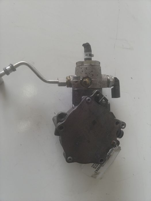 Pompa vacuum Volkswagen Golf 7.5 (5g1) [2017-2020] CJX 06L145100F
