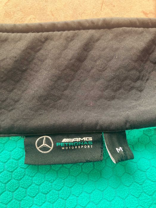 Оригинално мъжко спортно яке MERCEDES PETRONAS