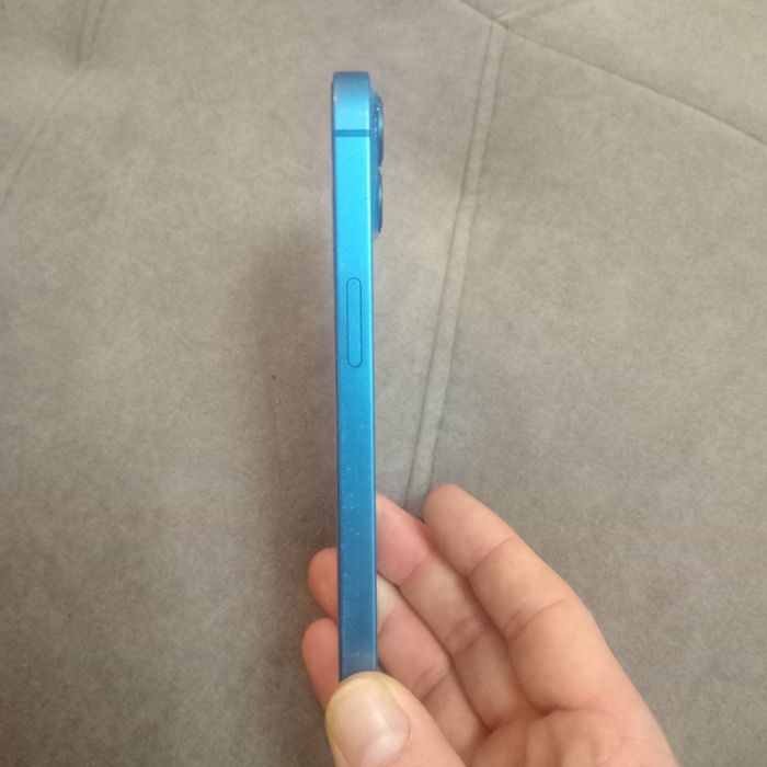 Айфон 13 жасыл тусты