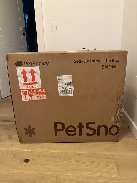 Litieră automată PetSnowy SNOW+ – autocurățare, nouă în cutie.