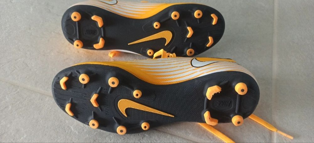 Ghete Nike mercurial 37-38