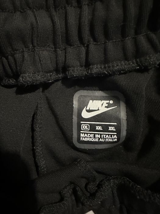 Черен анцуг на NIKE