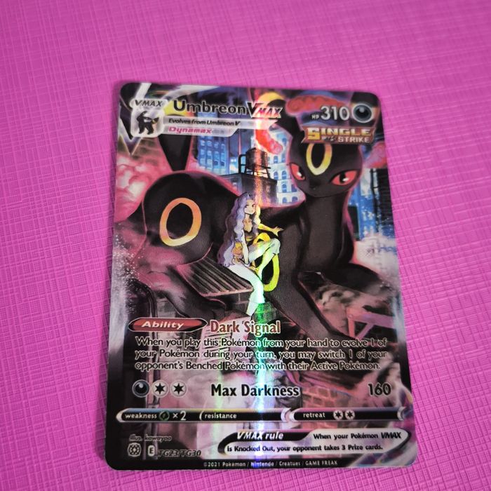 Cărți pokemon in stare foarte buna