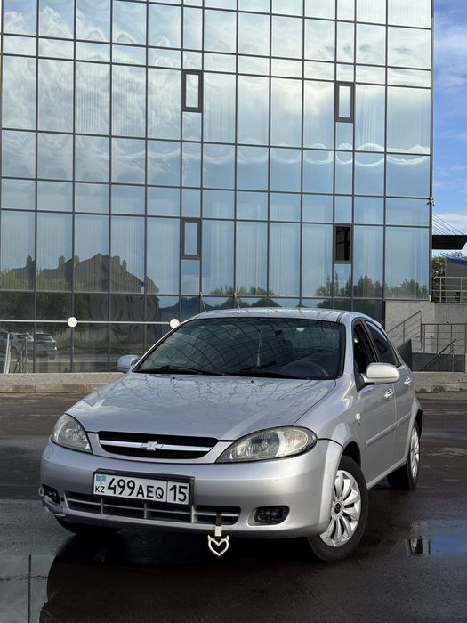 Chevrolet lacetti 1.6 2010год