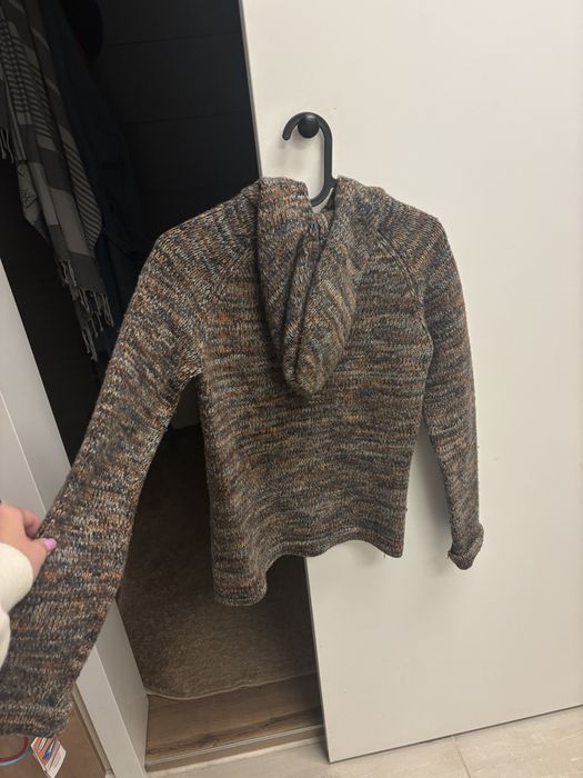 Вълнена жилетка