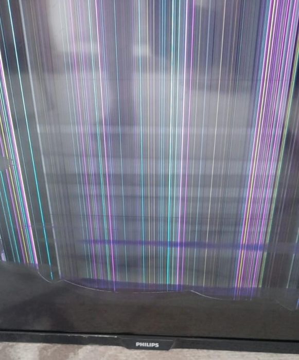 Телевизор на запчасти