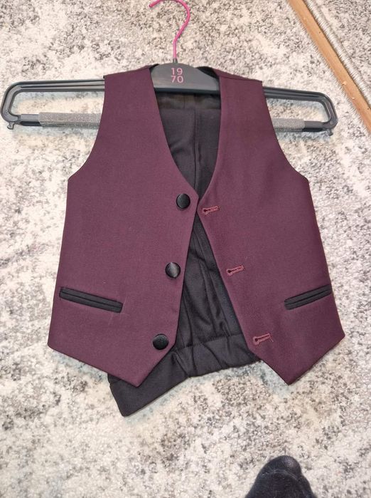 Costum băiat, nou